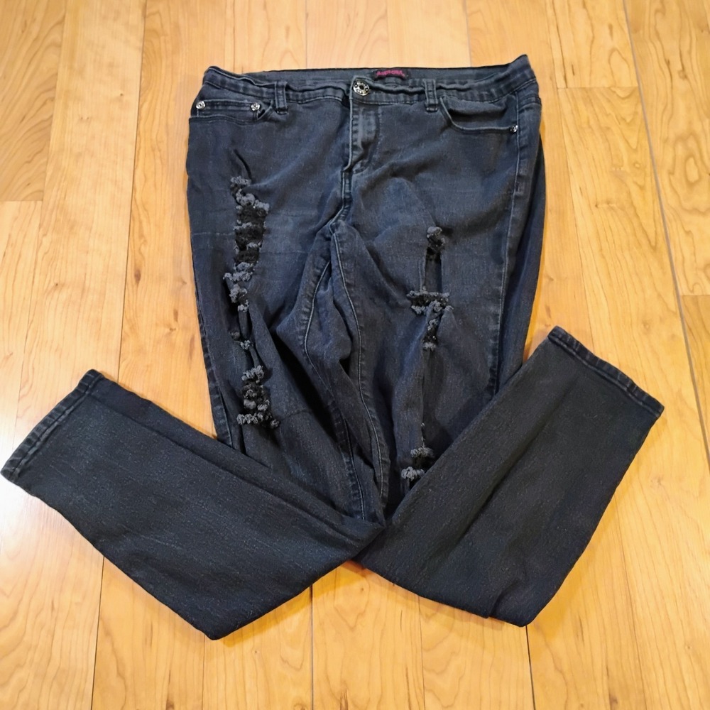 Silver Crush Women's Size 15/16 Ruffle Straight Leg Black Cotton Blend Jeans